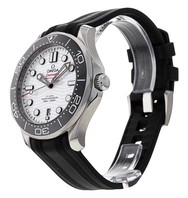 Omega Seamaster Diver 300m 210.32.42.20.04.001 Image 2